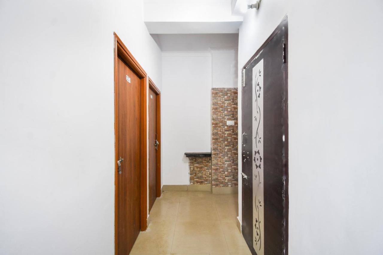 Oyo Flagship Mishika Homes Kolkata Eksteriør bilde